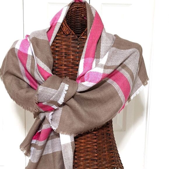 NWOT Large Oblong Light Brown/Pink/White Plaid Scarf by MixIt - Picture 3 of 11